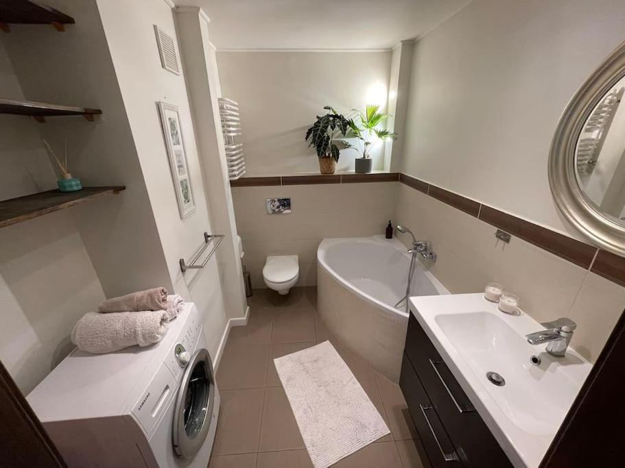 Comfortable Apartment In Warsaw Bielany Ngoại thất bức ảnh